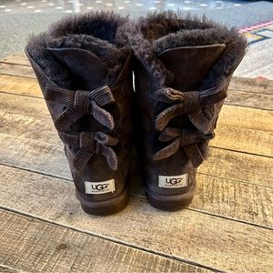 Brown Ugg Boots with Bows